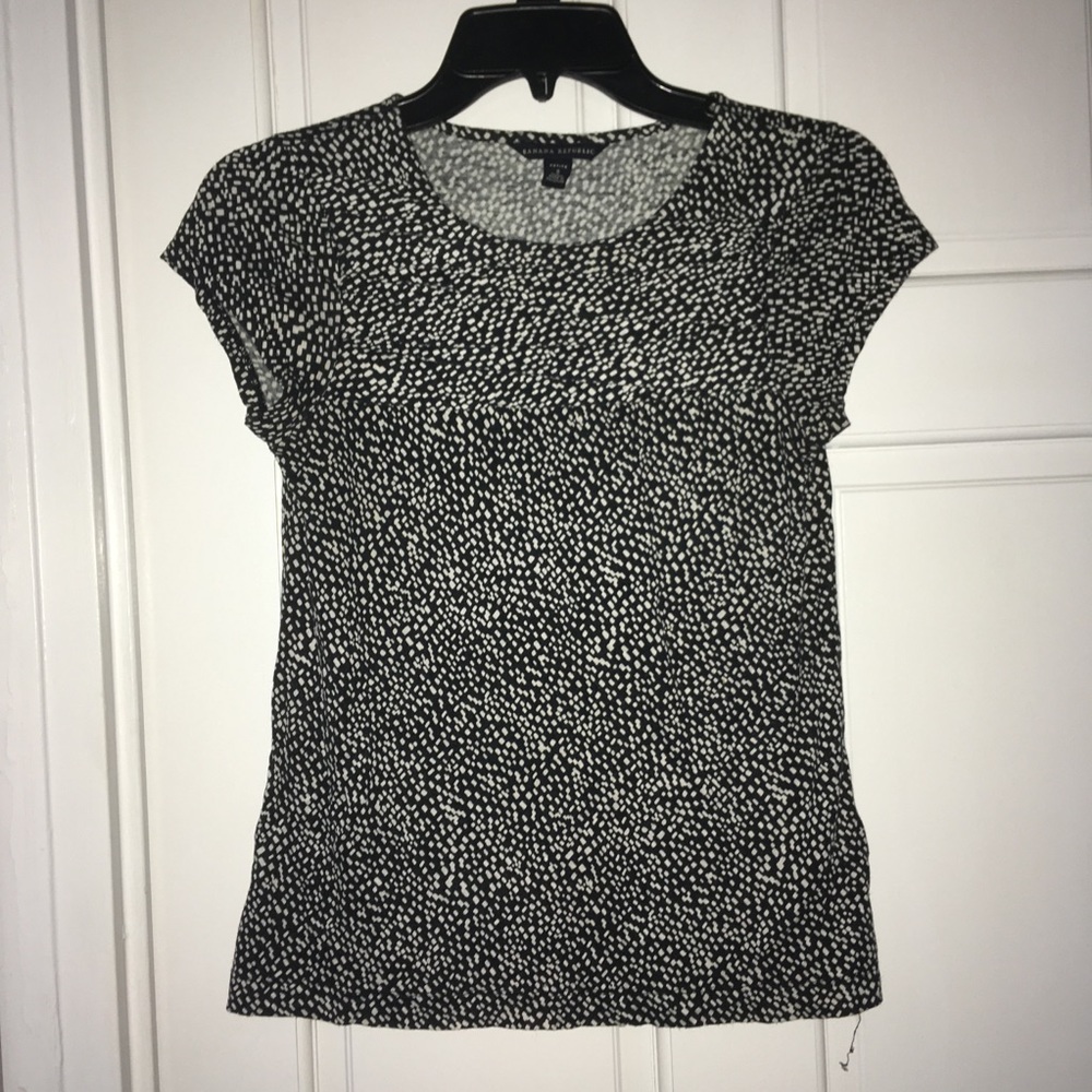 Banana Republic black/white pattern shirt, small